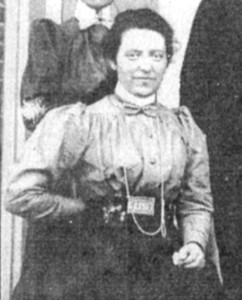 Florence Campbell in 1898. Note the "US" belt buckle she is wearing. It appears to be a military belt buckle.